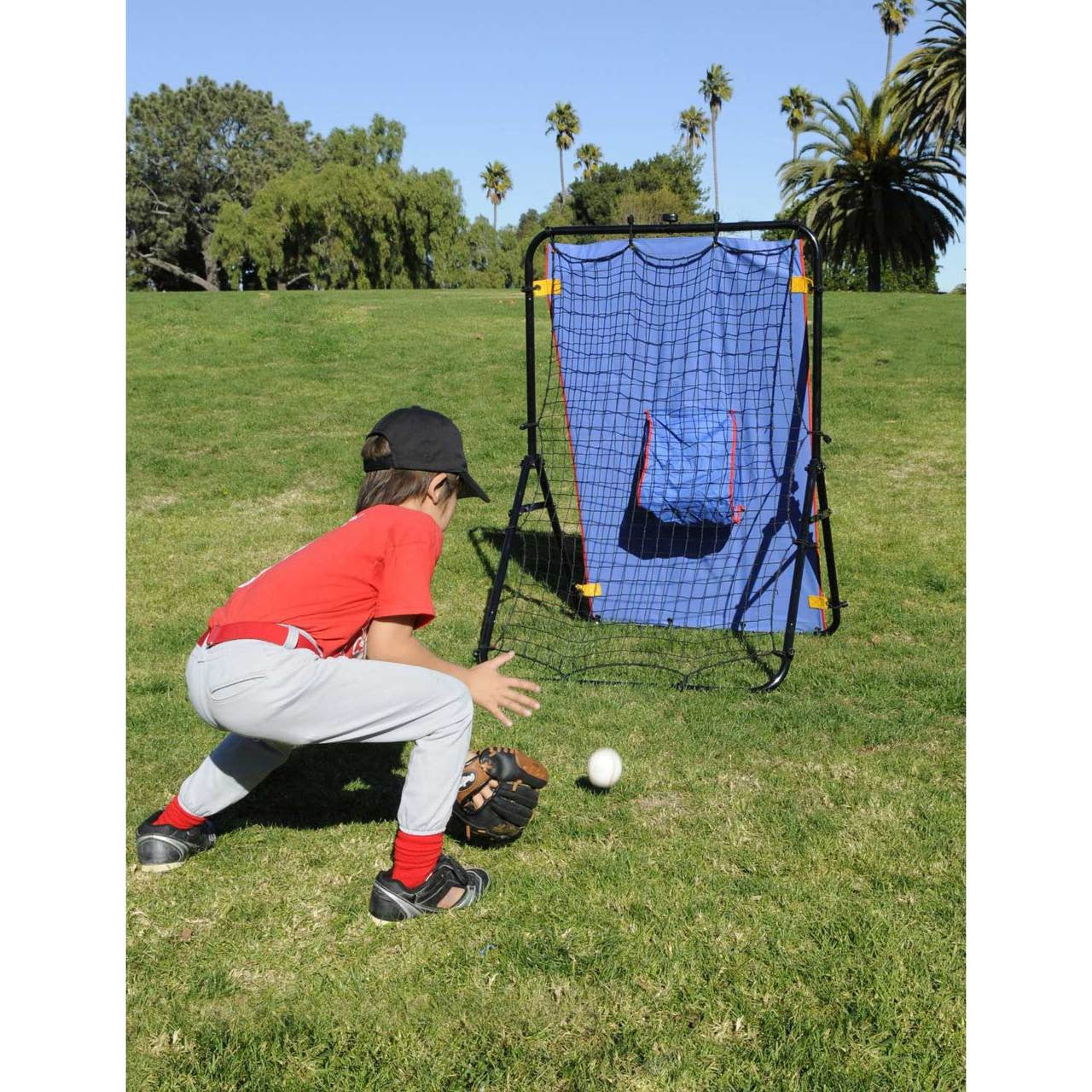 Fielding with the Ultimate Baseball Trainer