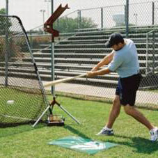 trutoss-pitching-machine-lance.jpg
