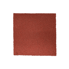 A single clay coloured square G Tee mat.