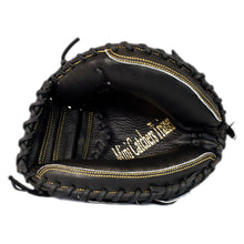 d-bat-mini-catchers-mitt-front