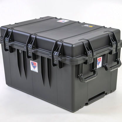 The closed transport case at a three quarter angle on a white background.