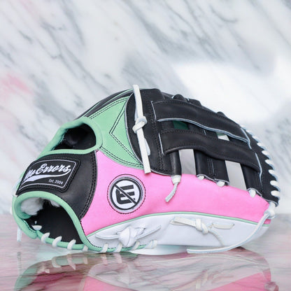 No Errors DWC Series H-Web Fielding Glove - Style 004