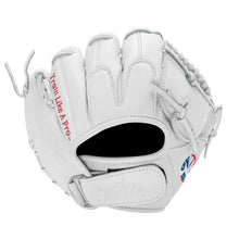 Valle Eagle 8S infield training glove, back of the hand with the wrist strap