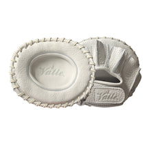 Valle Eagle Halo pancake training glove, face and back shown together
