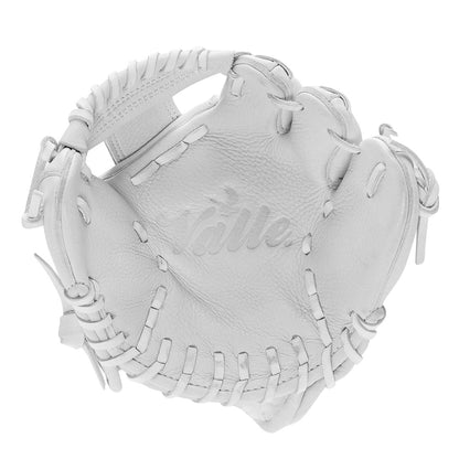 Valle Eagle K47 infield training glove, open pocket facing the camera