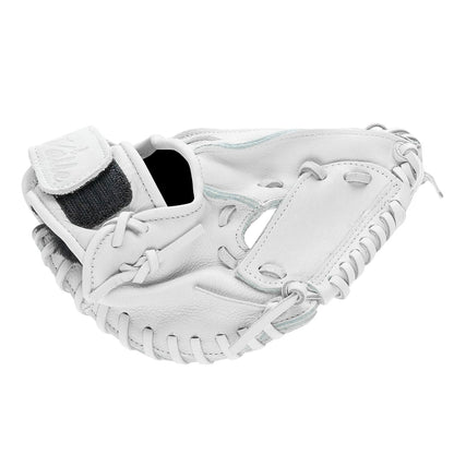 Valle Eagle KK four-finger training glove, the glove lying flat, seen from the side