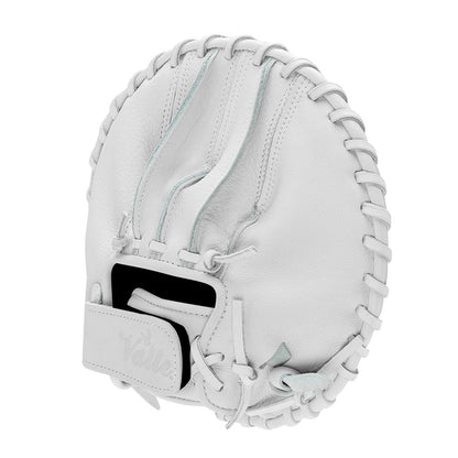 Valle Eagle Switch pancake training glove, seen edge-on from the side